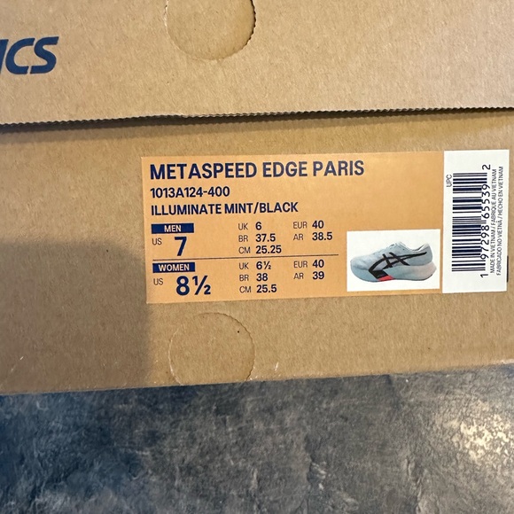 ASICS Metaspeed Edge Paris - Illuminate Mint and Black - Picture 1 of 4